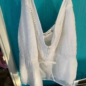 Abercrombie XXL Romatic top. New with tag